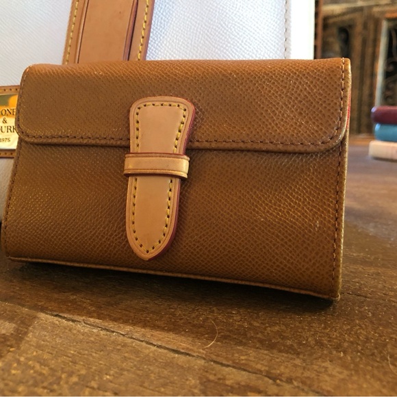 Dooney & Bourke White and Tan Leather Satchel Bag - Picture 7 of 13